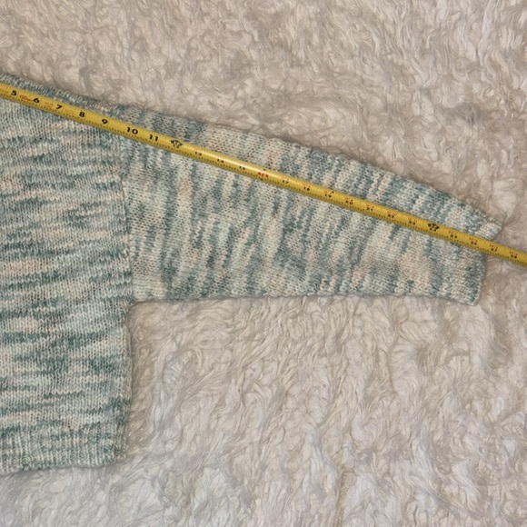 Arizona Juniors Womens Cropped Crew Neck Long Sleeve Pullover Sweater, Size S - Picture 8 of 10